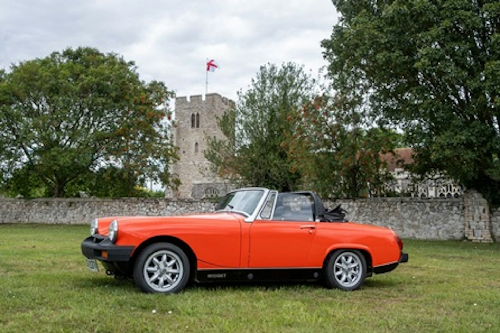 MG Midget Classic Car On Road Driving Experience 3