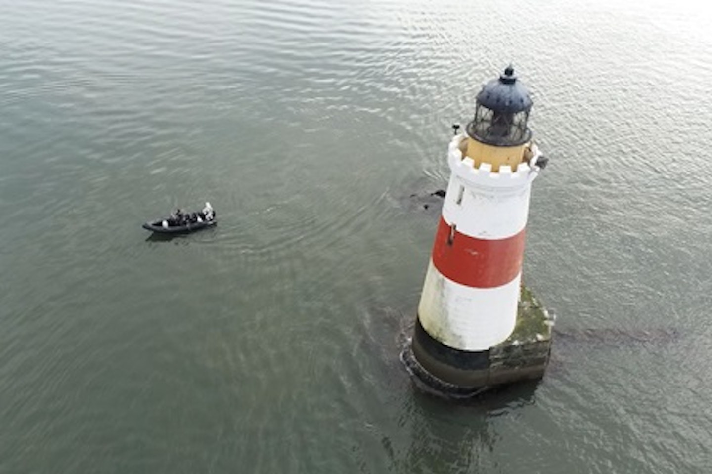 One Hour Three Bridges Sea Safari on the Forth for Two 3