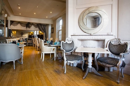 One Night Boutique Escape in a Suite with Prosecco for Two at The Spread Eagle 3