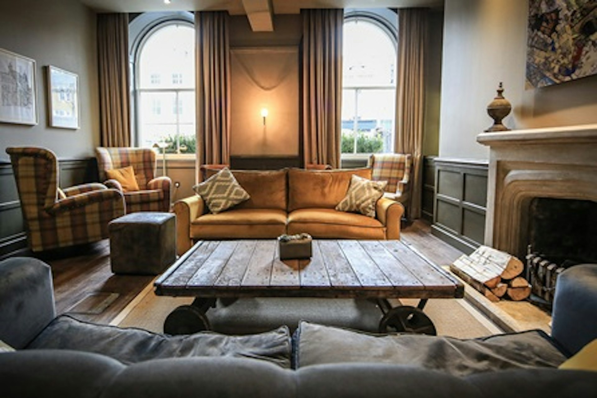 One Night Boutique Escape for Two at The Kings Head Hotel, Cirencester 3