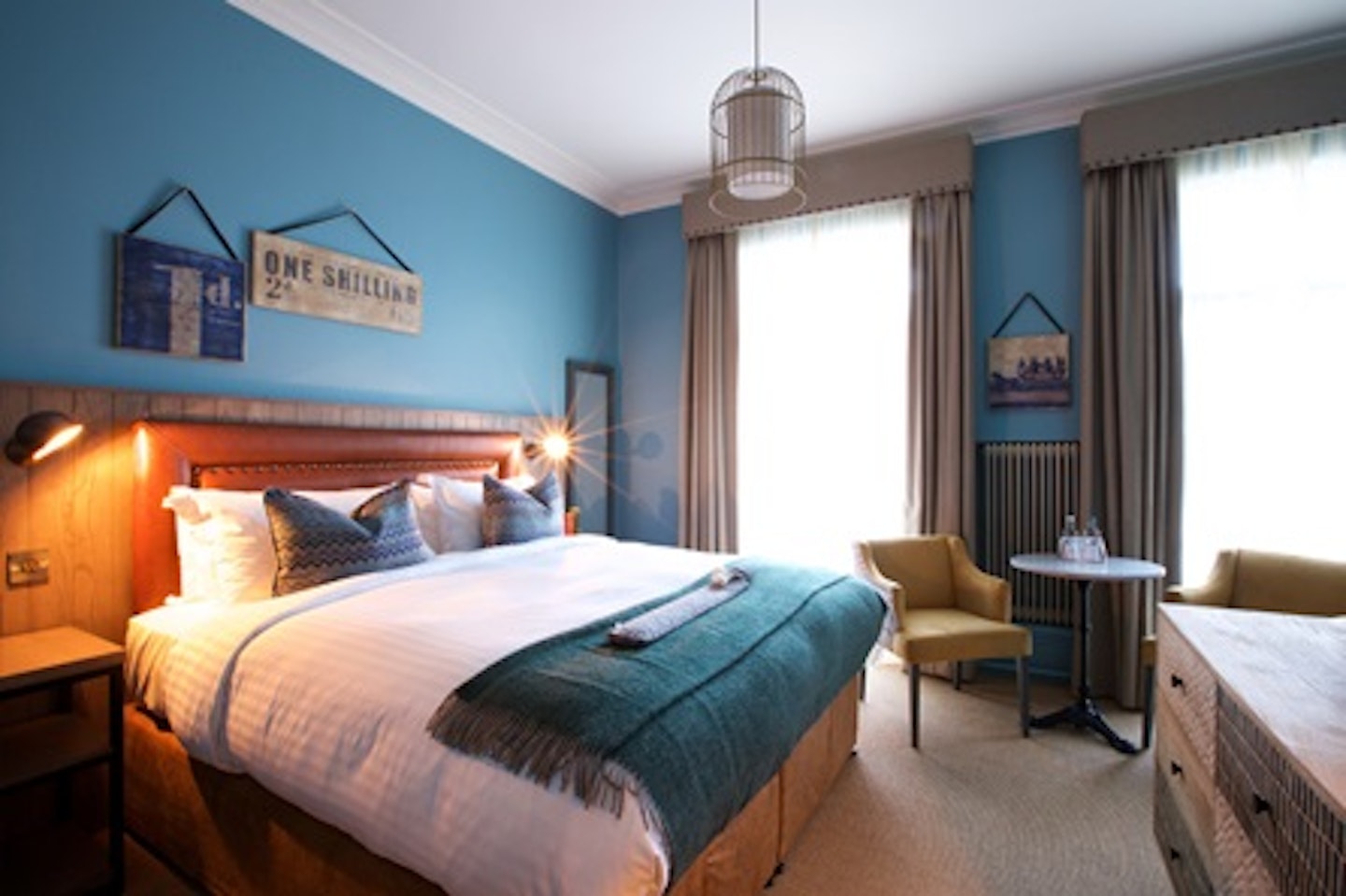One Night Break with Dinner for Two at The White Horse Coaching Inn 2