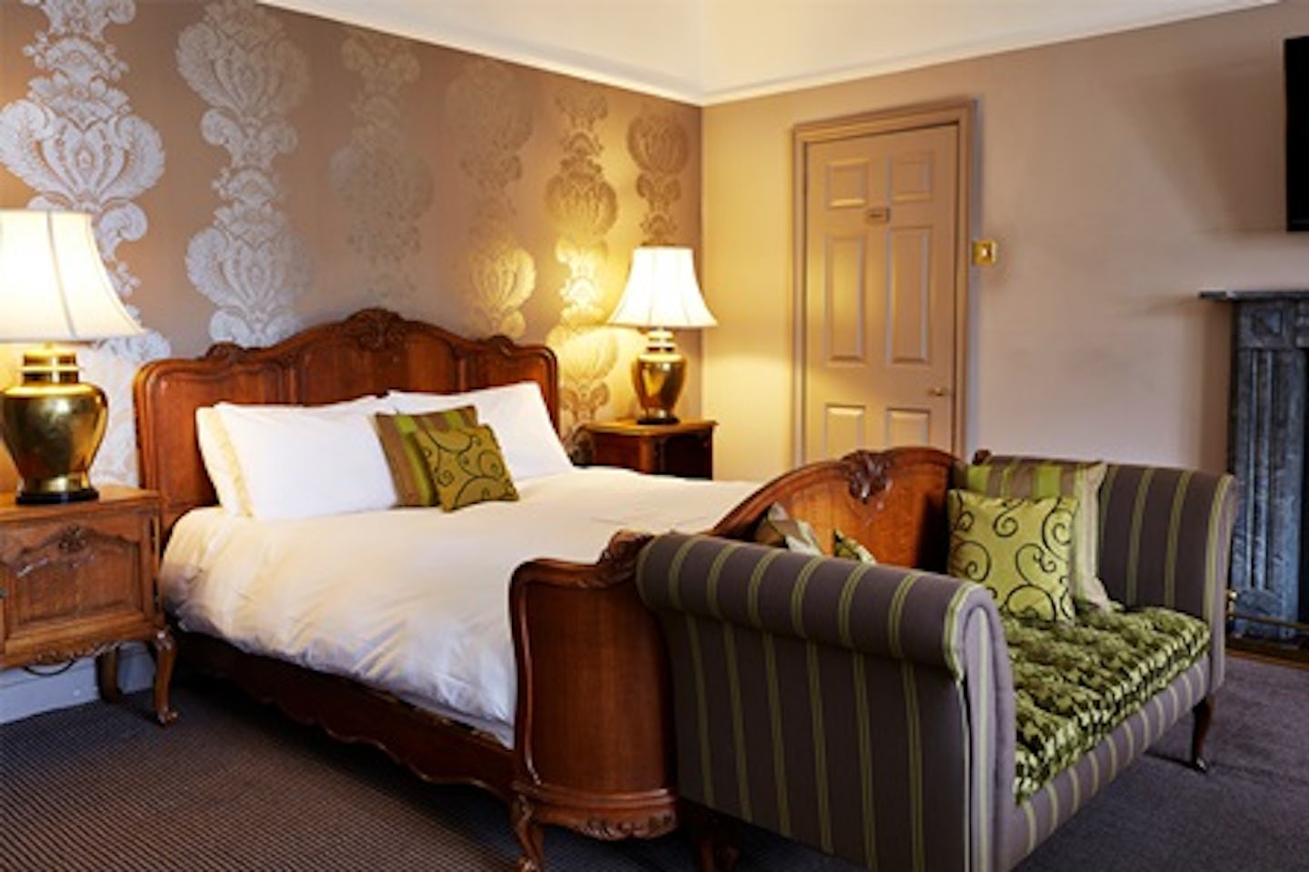 One Night Charming British Inn Break for Two