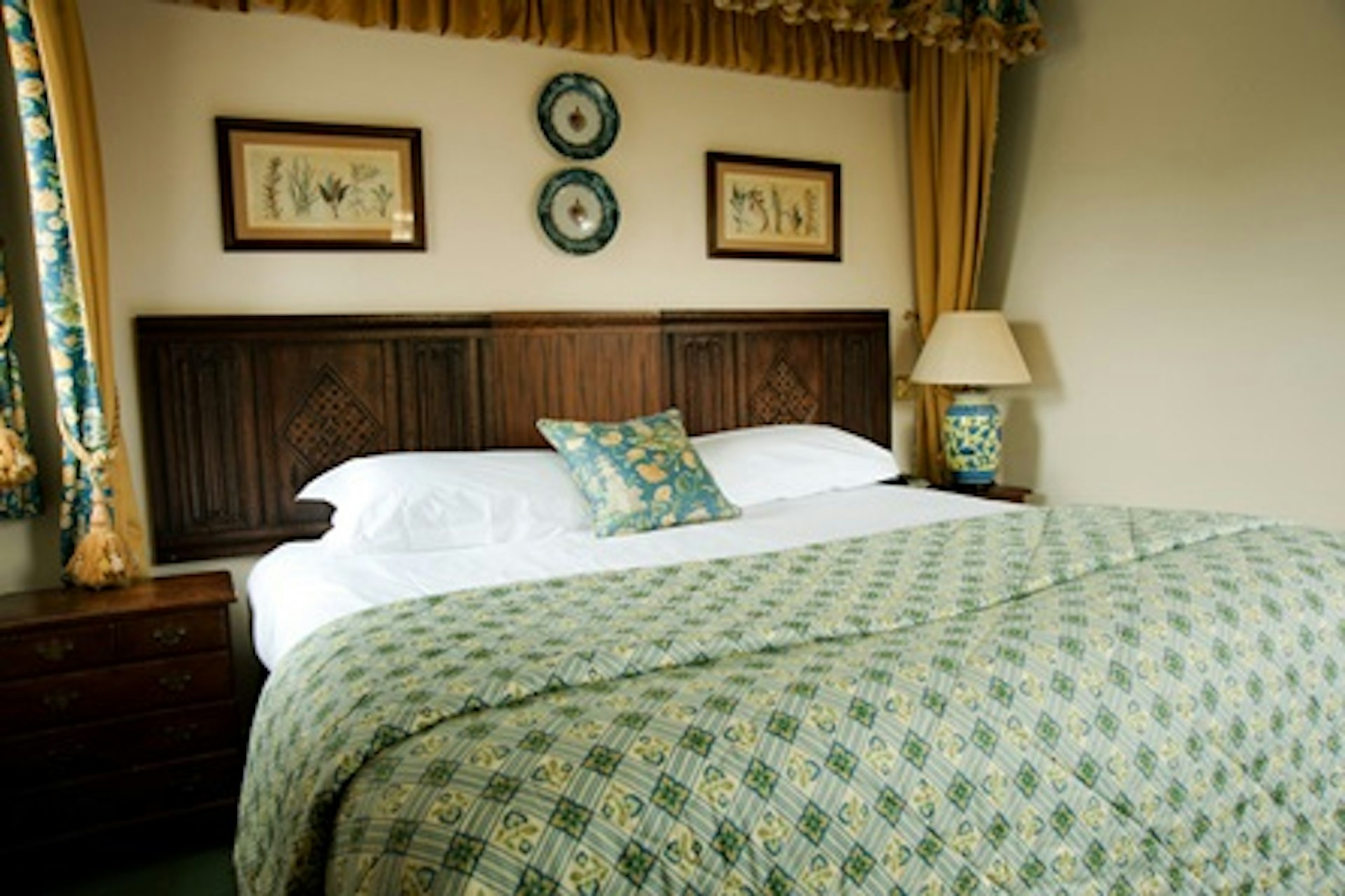 One Night Cotswolds Break for Two at the Noel Arms Hotel 2