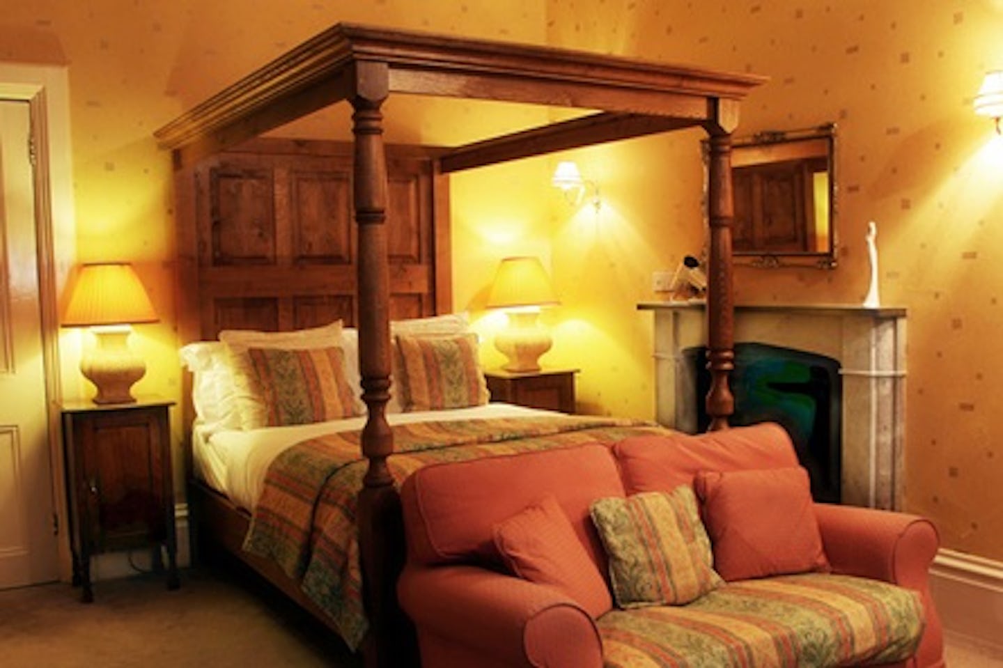 One Night Gourmet Break for Two at Ruthin Castle