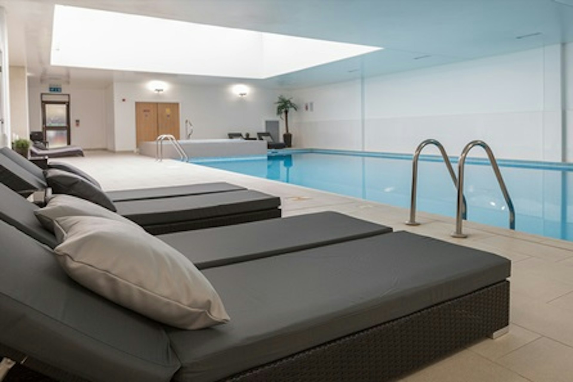 His and Hers Luxury Spa and Golf Break with Dinner at The Oxfordshire 4