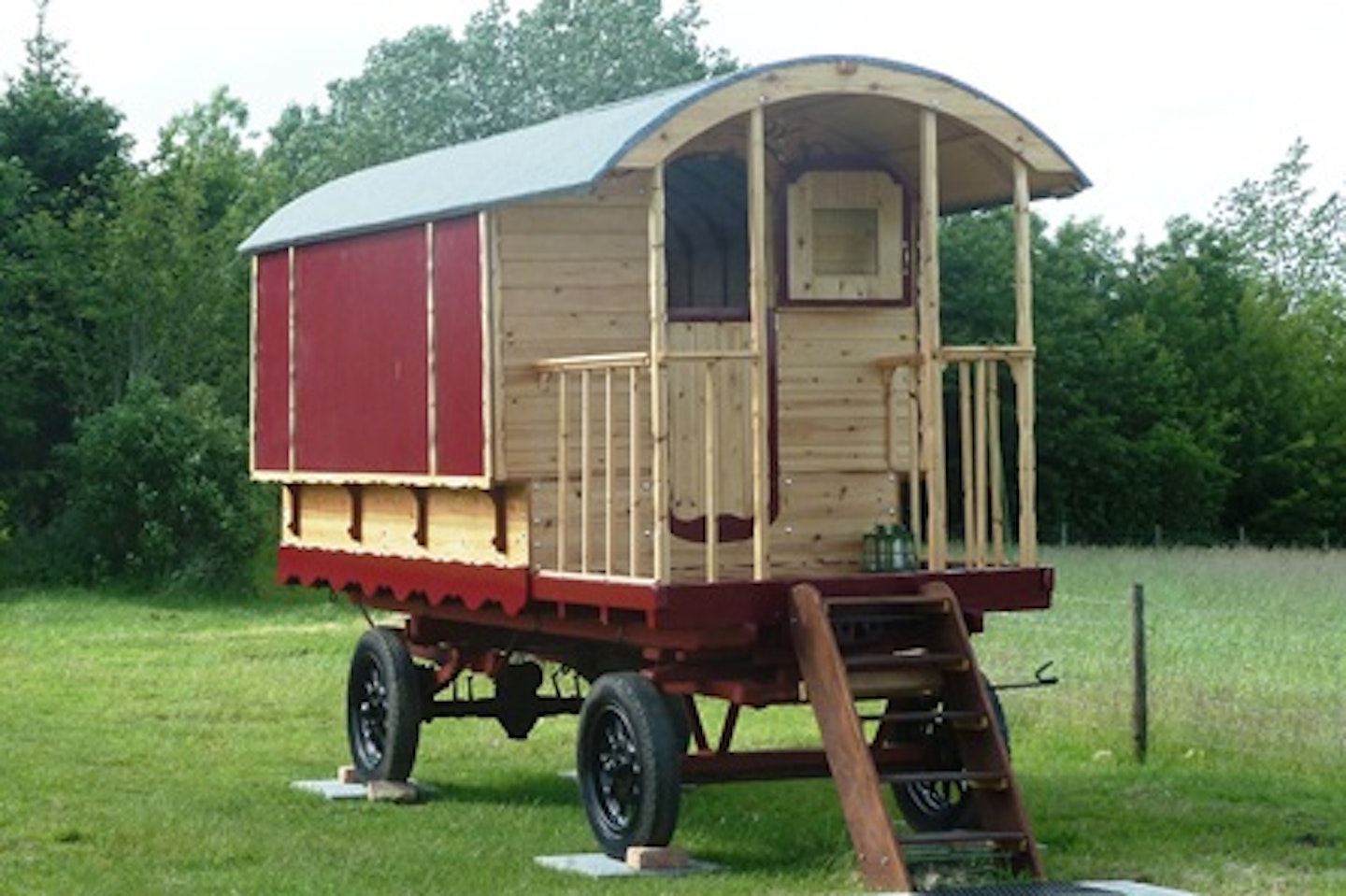 Two Night Traditional Wagon Break for Two 1