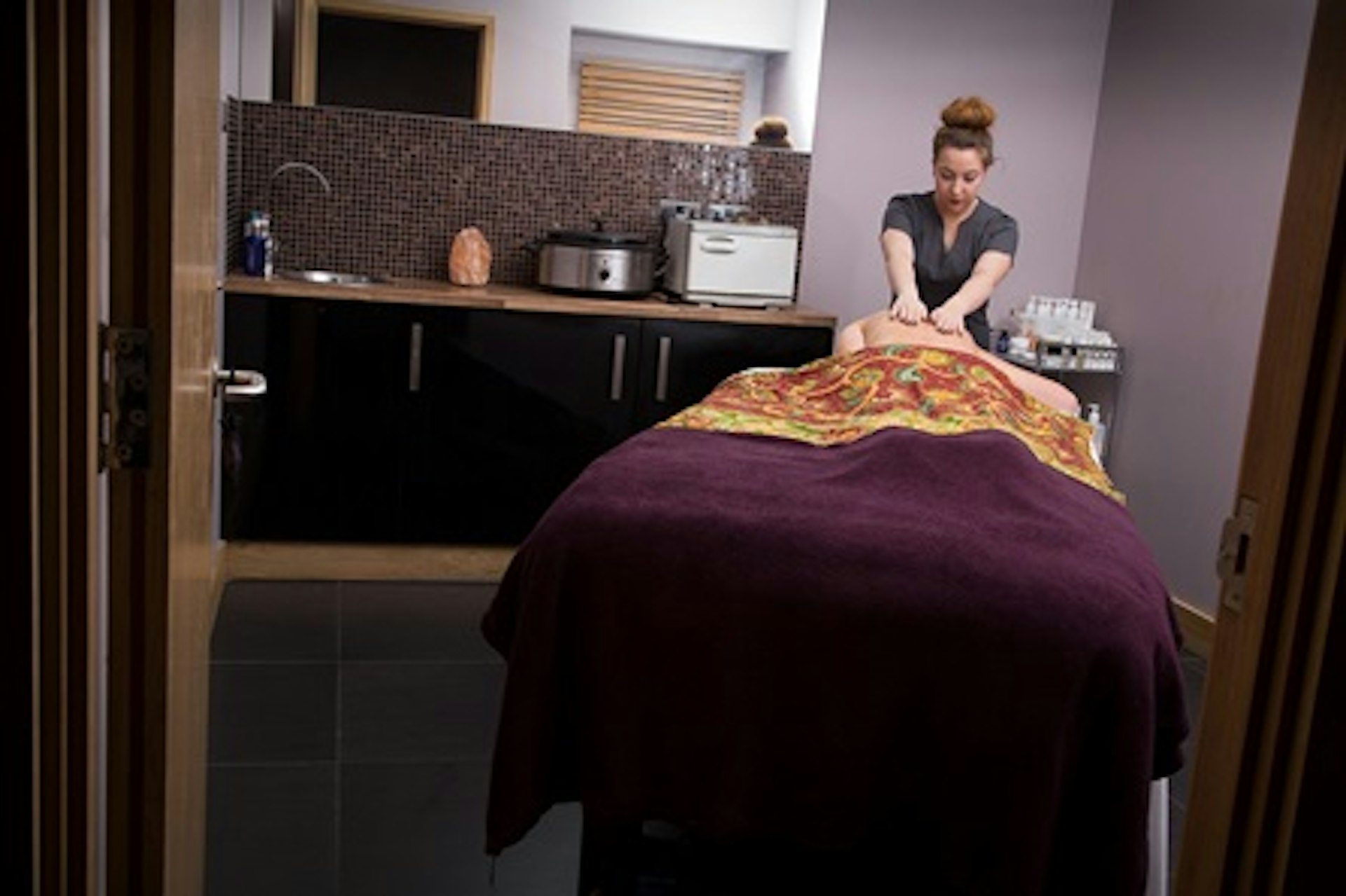 PURE Spa & Beauty Express 30 minute Spa Package 3