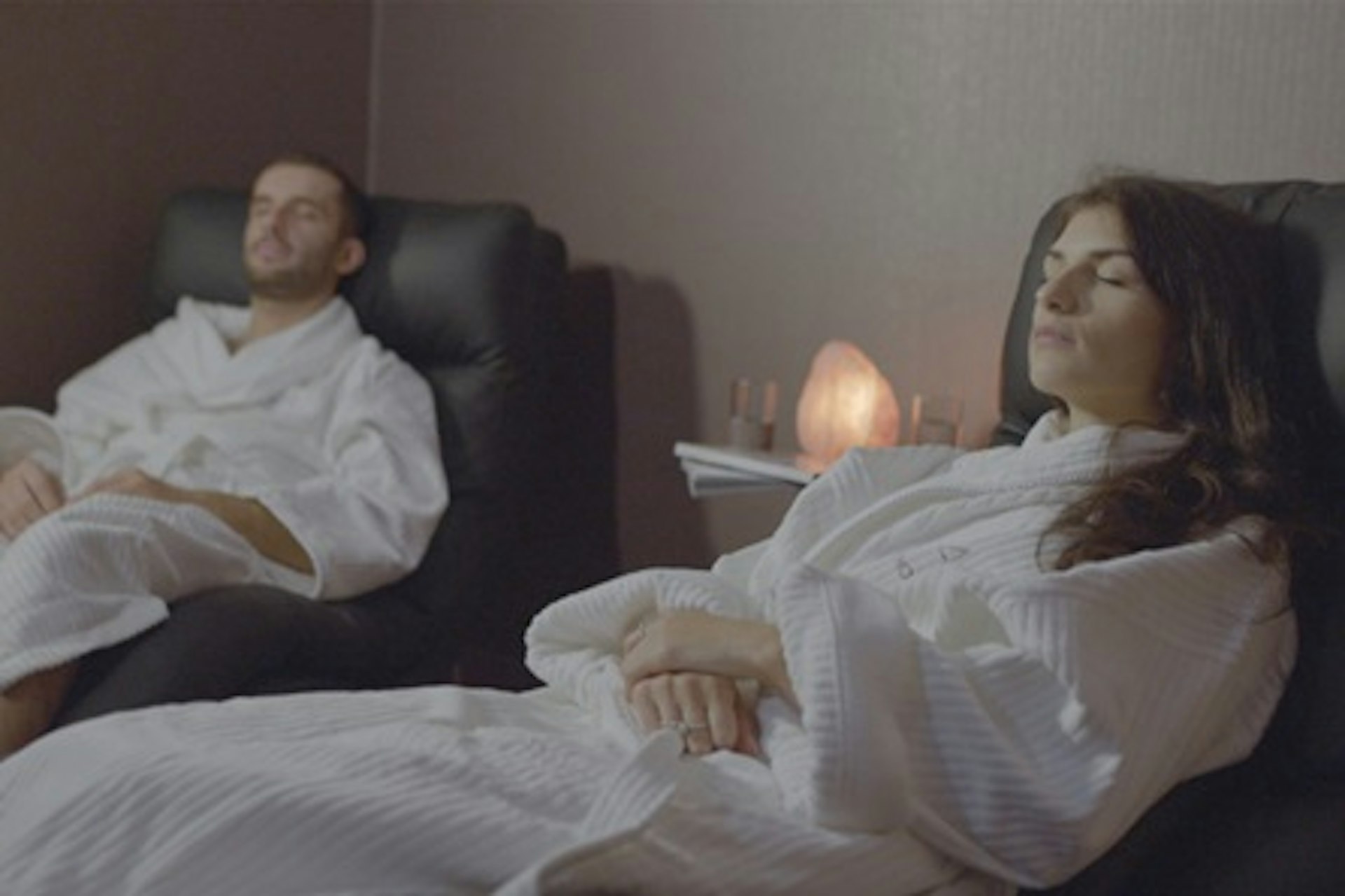 PURE Spa & Beauty Couples Therapy including Booster and a 60 minute Treatment 4