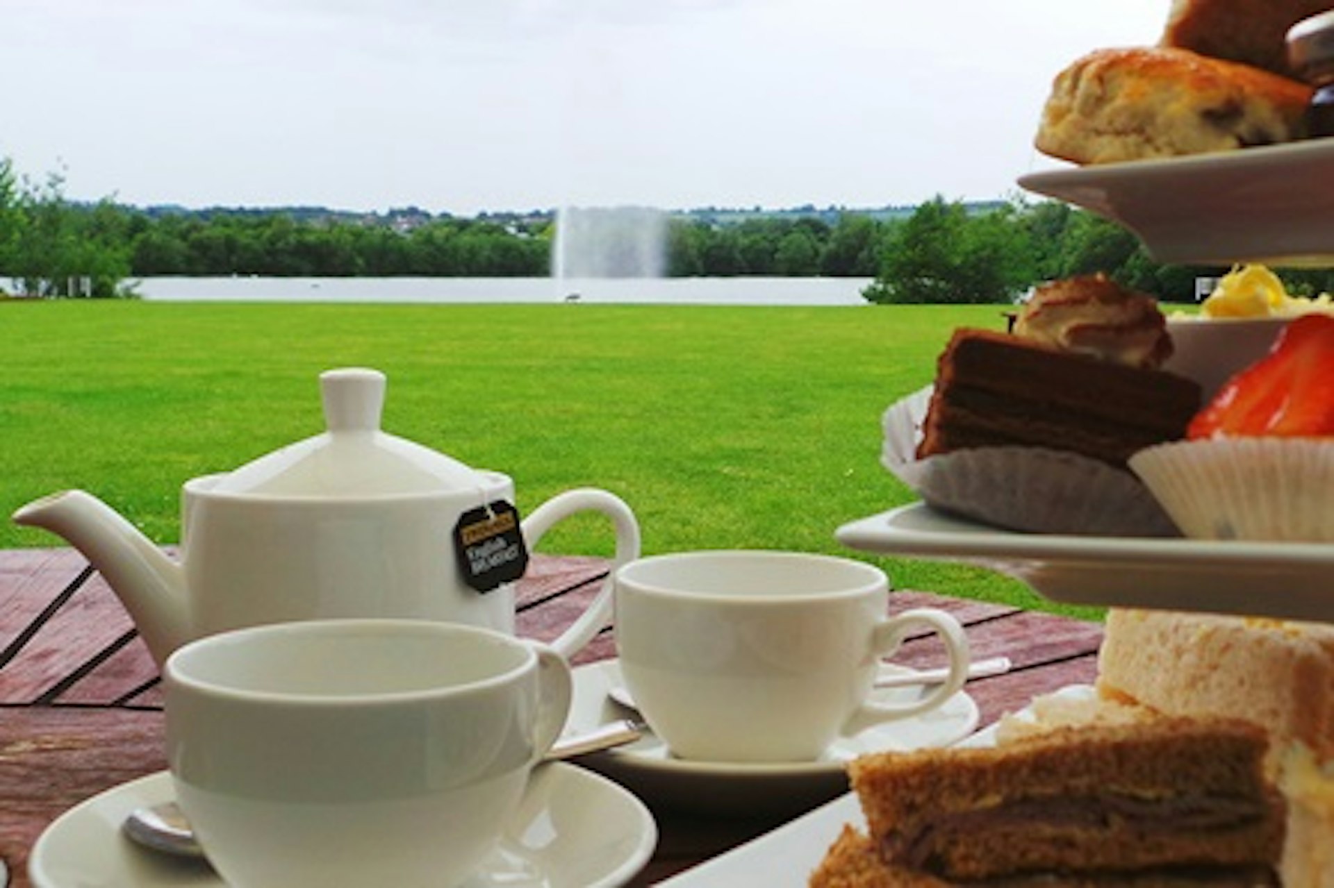 Relaxation Day with Treatment and Afternoon Tea for Two at the Crowne Plaza, Marlow 2