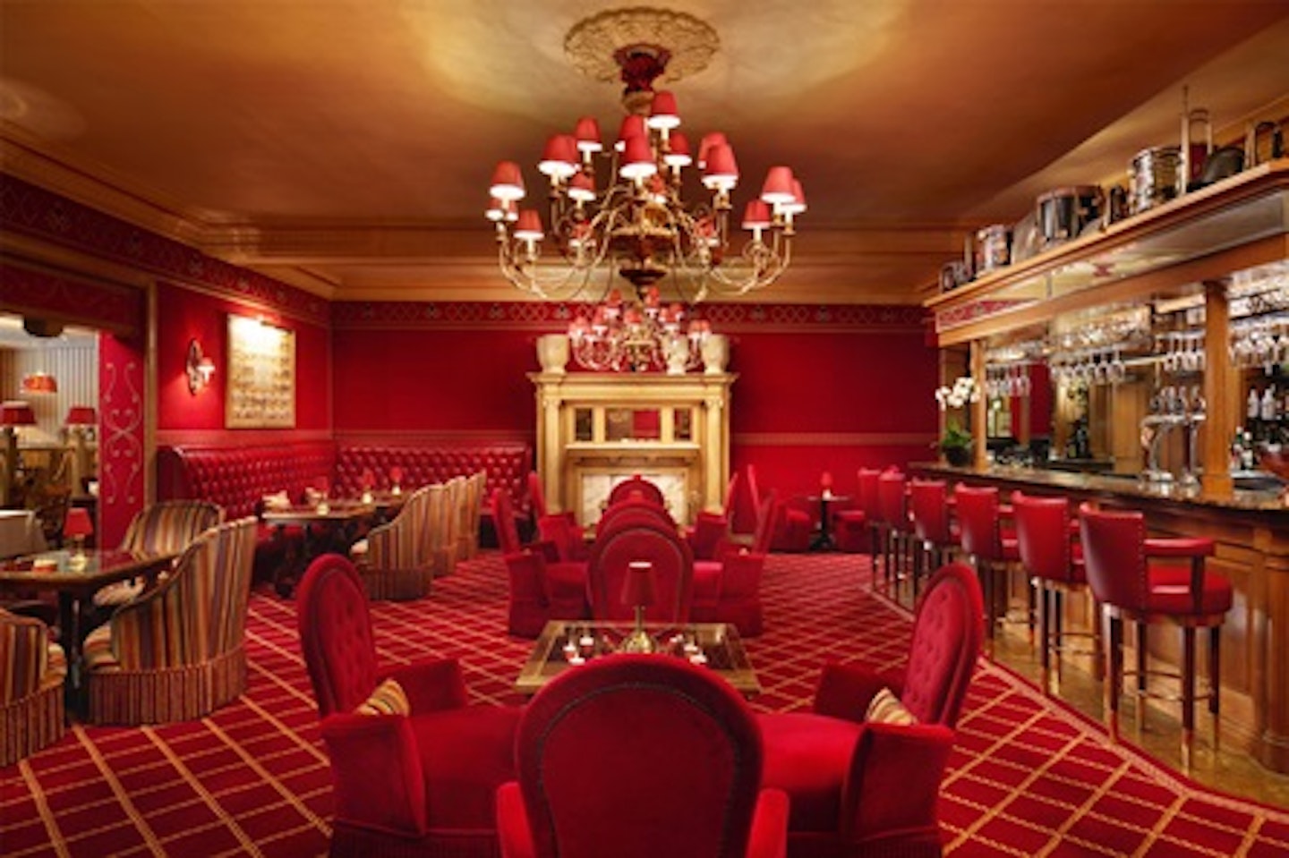 Royal Cocktails with Sharing Dishes for Two at the 5* Rubens at the Palace Hotel, London 2