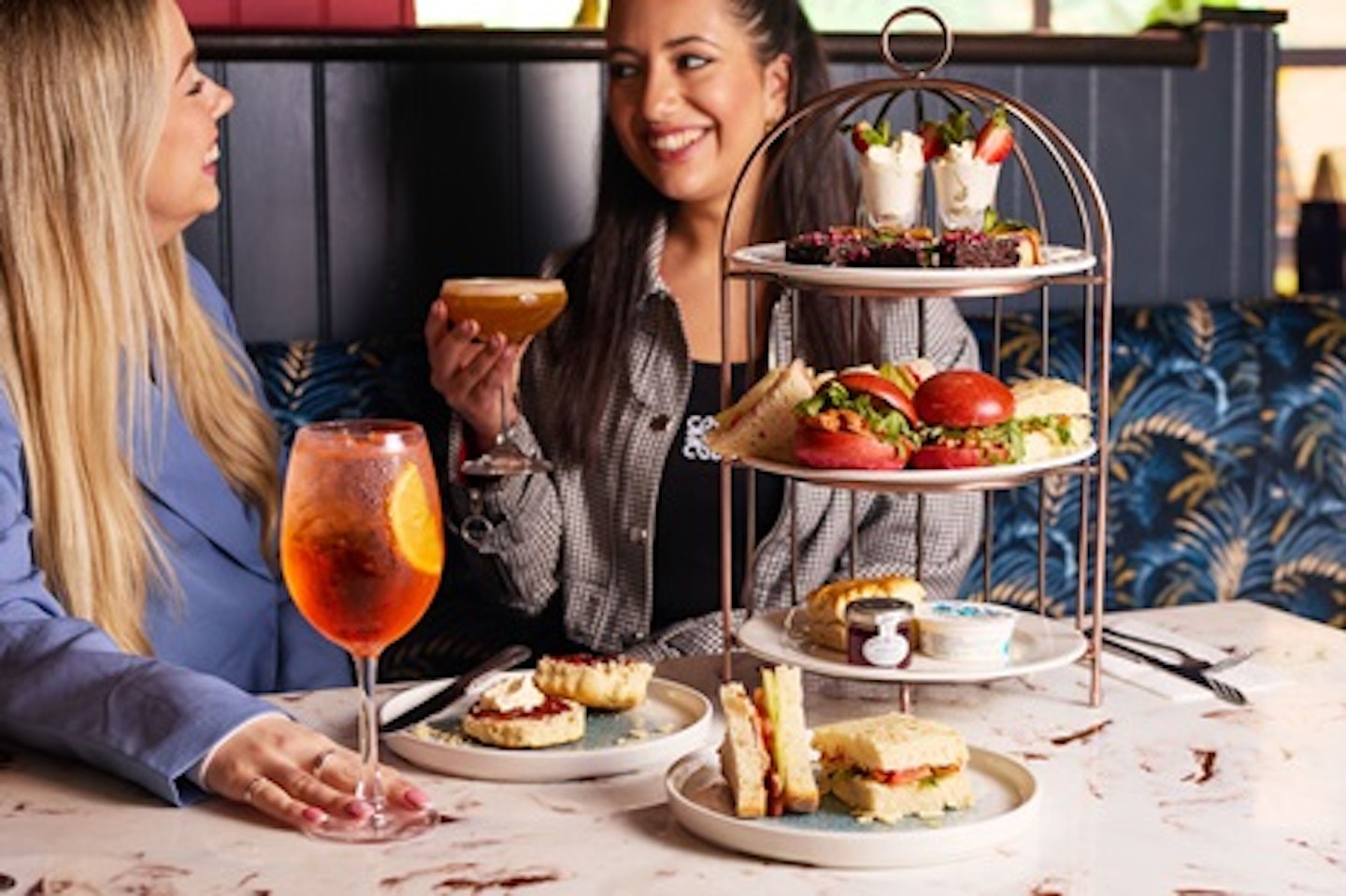 Slug and Lettuce Afternoon Tea with Cocktail or Prosecco for Two 1