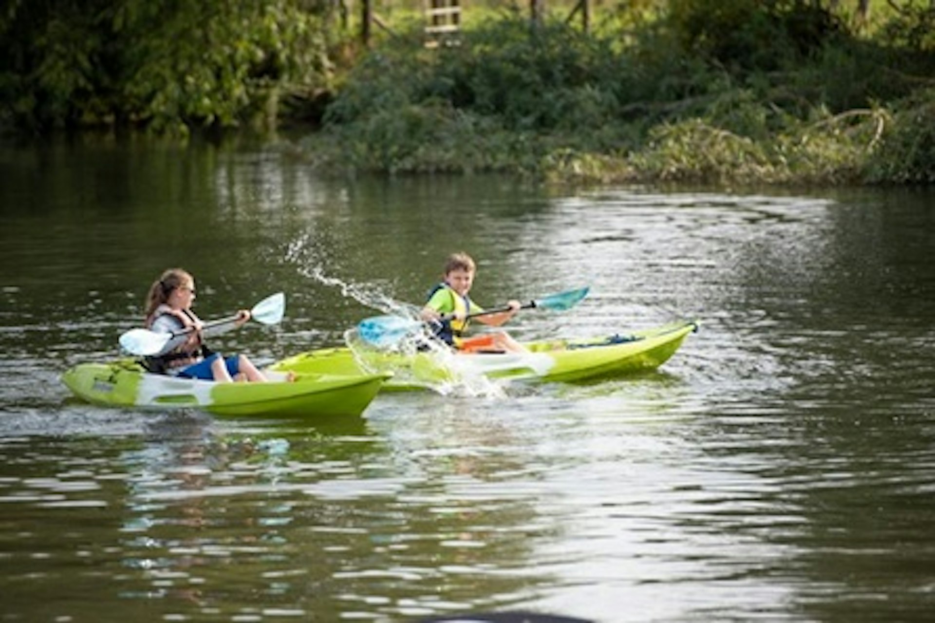 Kayaking Experience on The Thames at Richmond For Two 1
