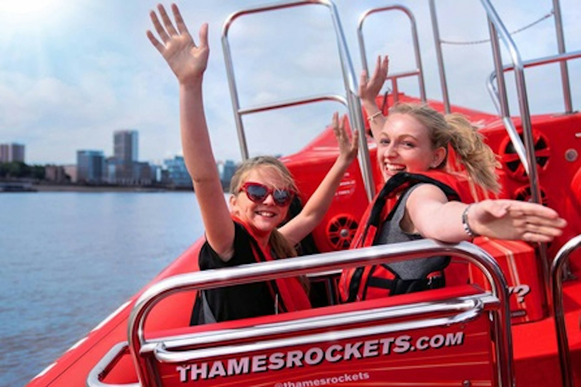 Thames Rockets Speed Boat Ride for Two 3