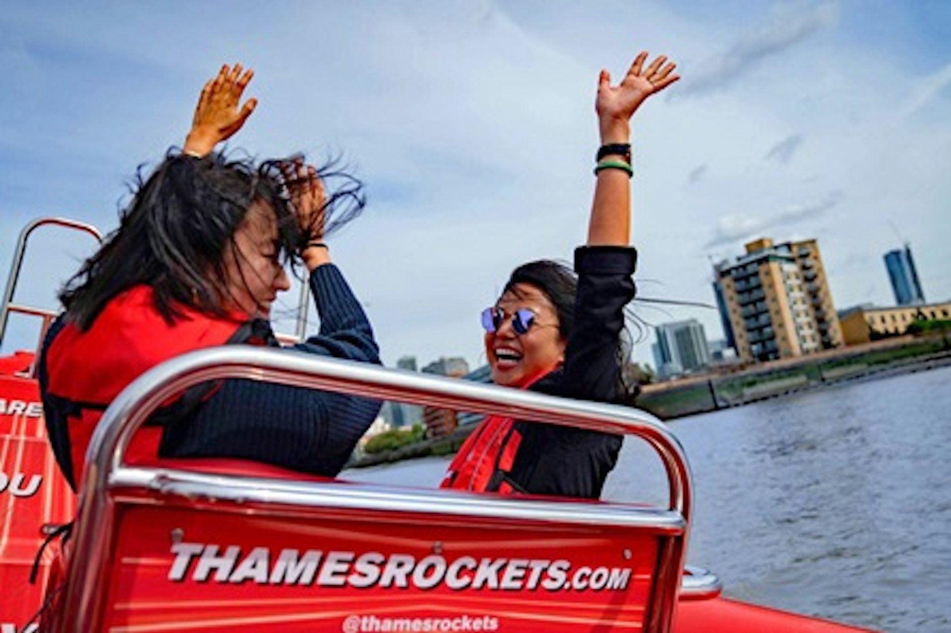 Thames Rockets Speedboat Experience and London Eye For Two 2