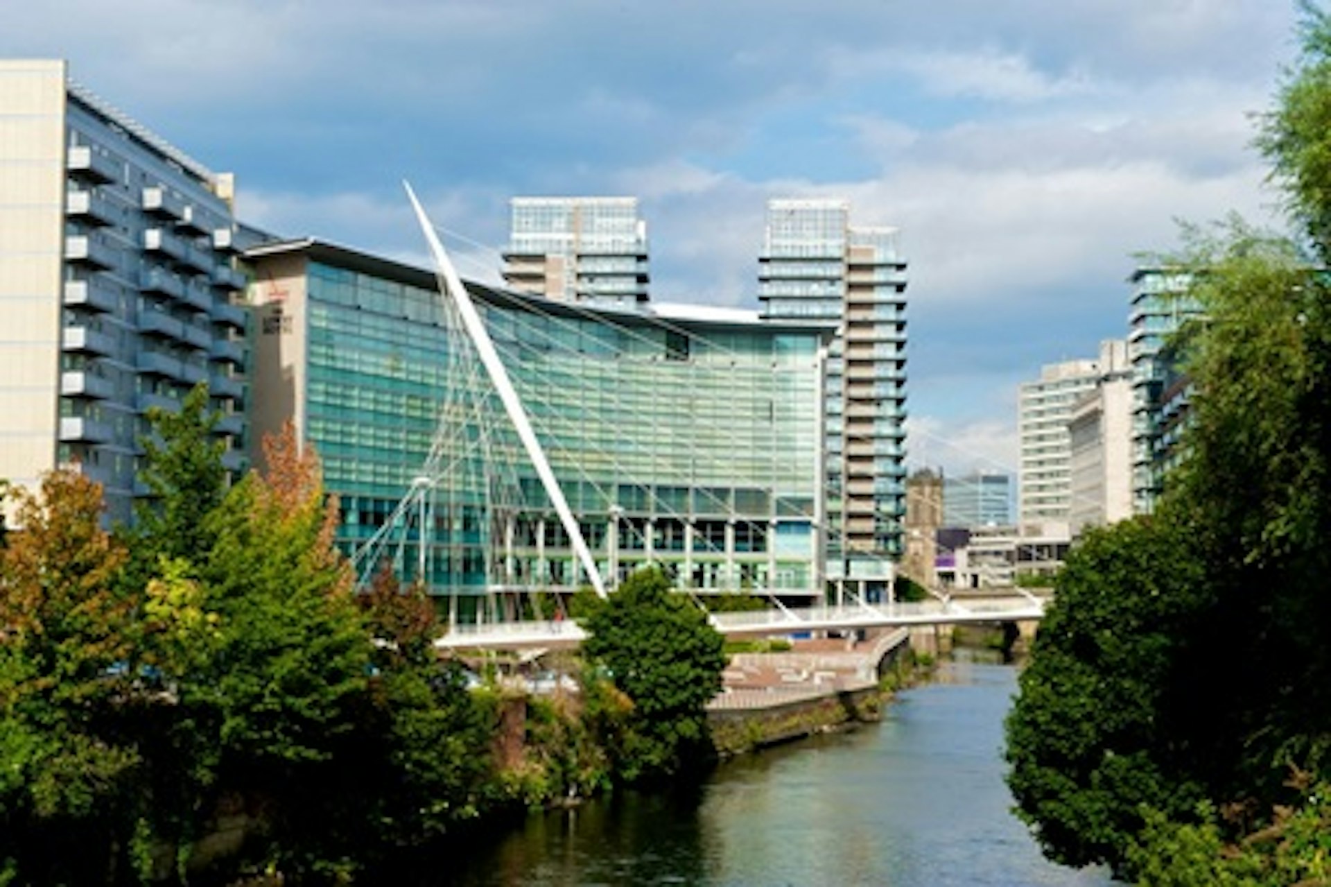 Three Course Sunday Lunch with Wine for Two at the Luxury 5* Lowry Hotel, Manchester 4