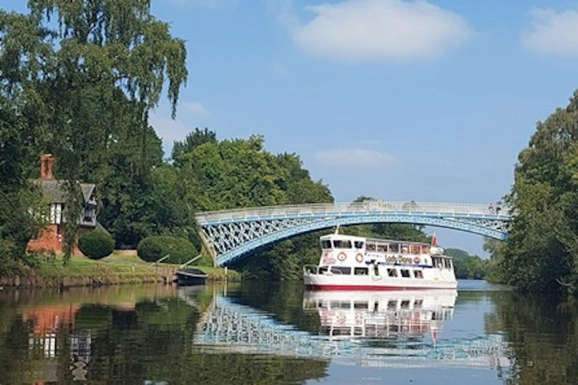 Two Hour River Dee and Iron Bridge Sightseeing Cruise for Two 4
