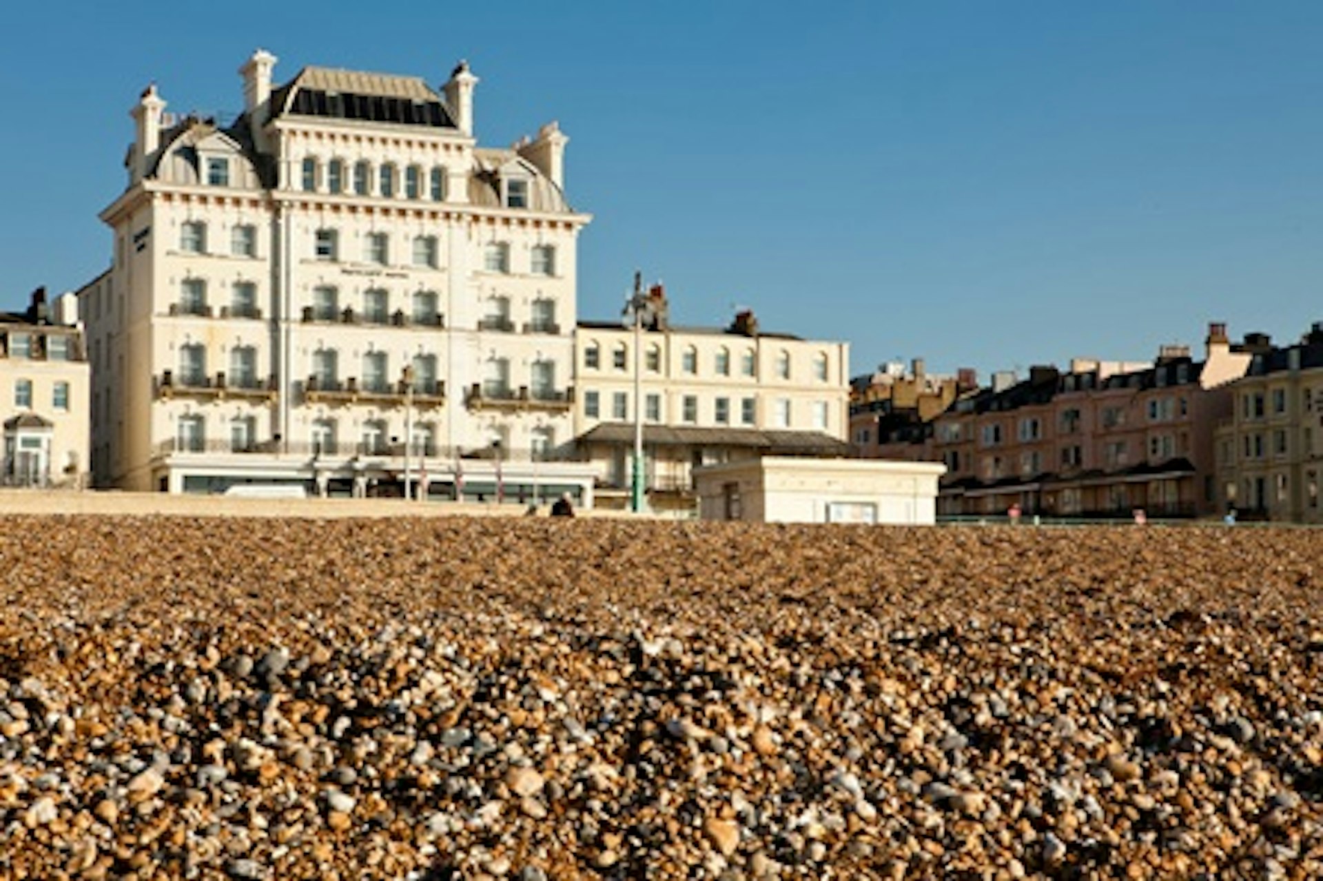 Two Night Break with Dinner for Two at the Mercure Brighton Seafront Hotel 4