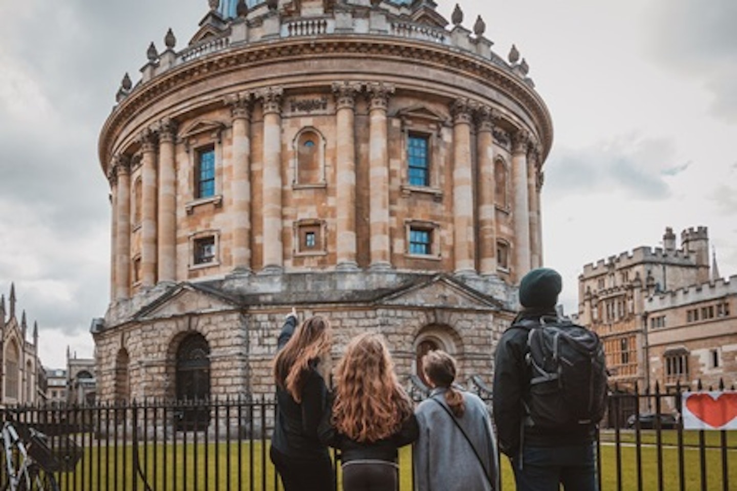 University and City of Oxford Walking Tour and Riverside Afternoon Tea with Bubbly for Two 2