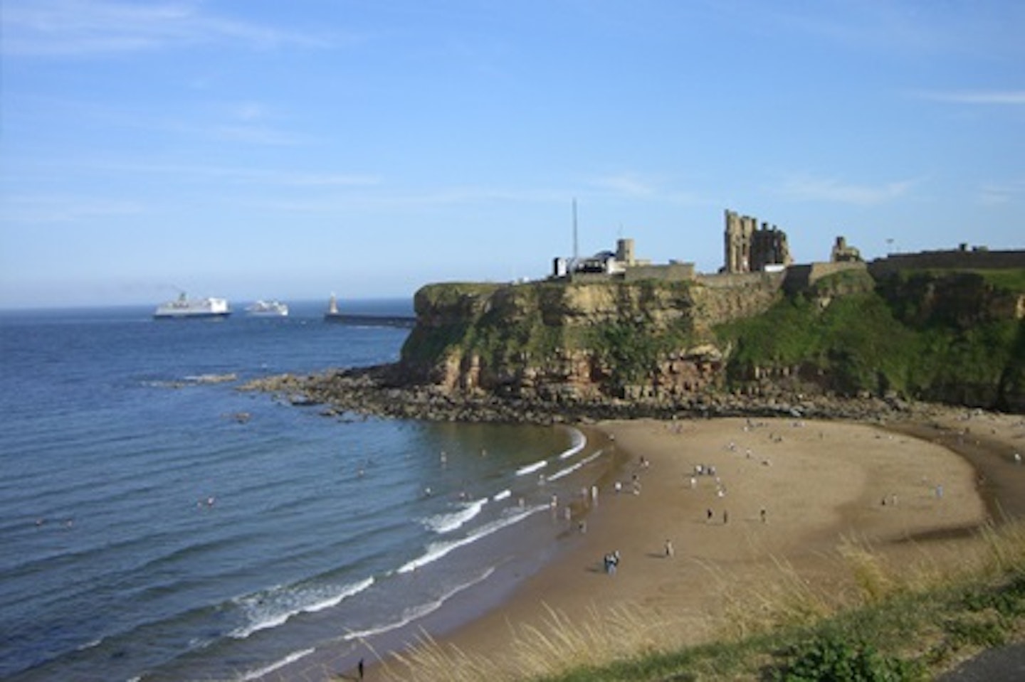 Vera Half Day Coach Tour of Newcastle Filming Locations For Two 4