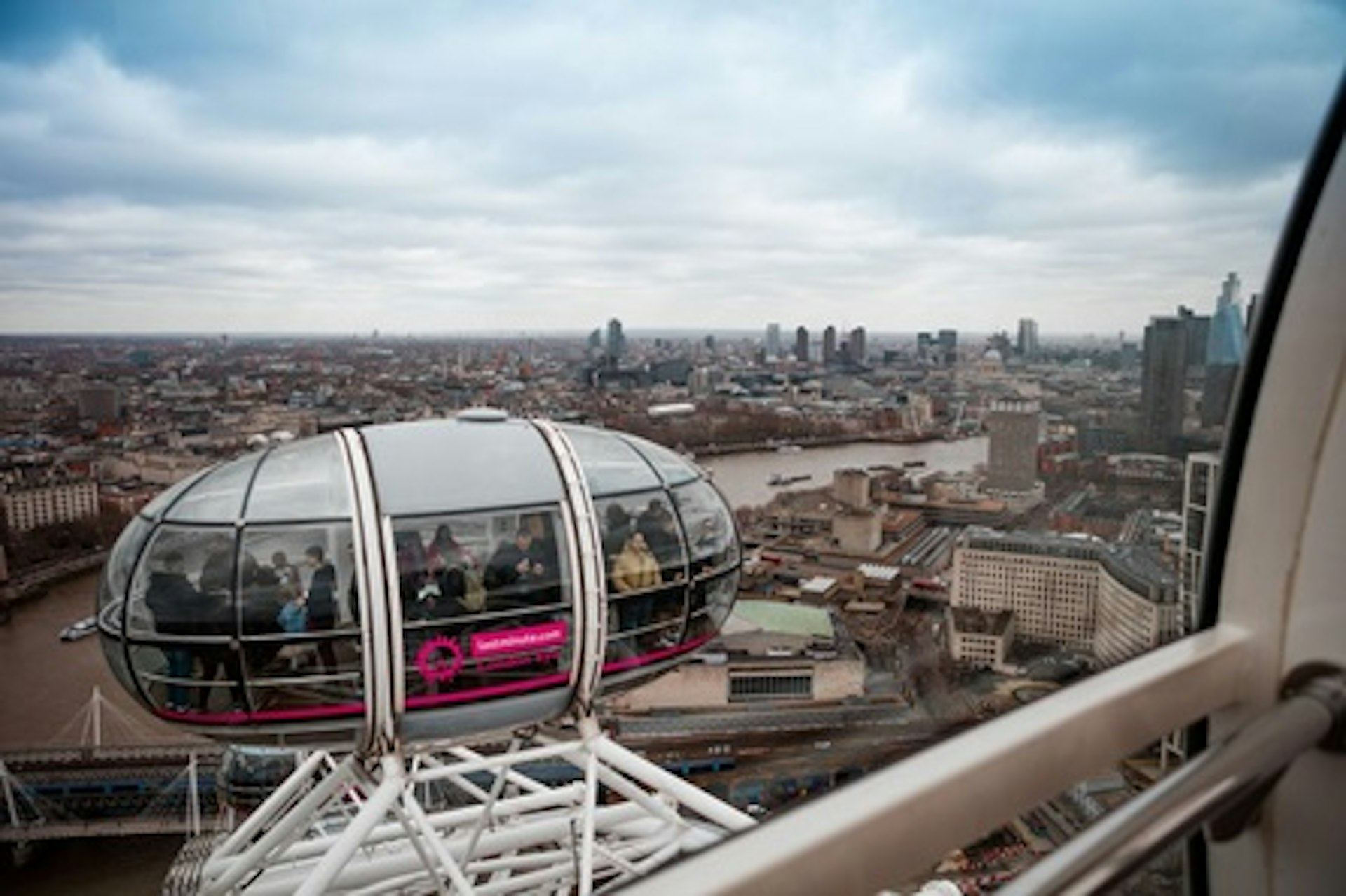 Visit to Lastminute.com London Eye with London Eye River Cruise - Two Adults and Two Children 4