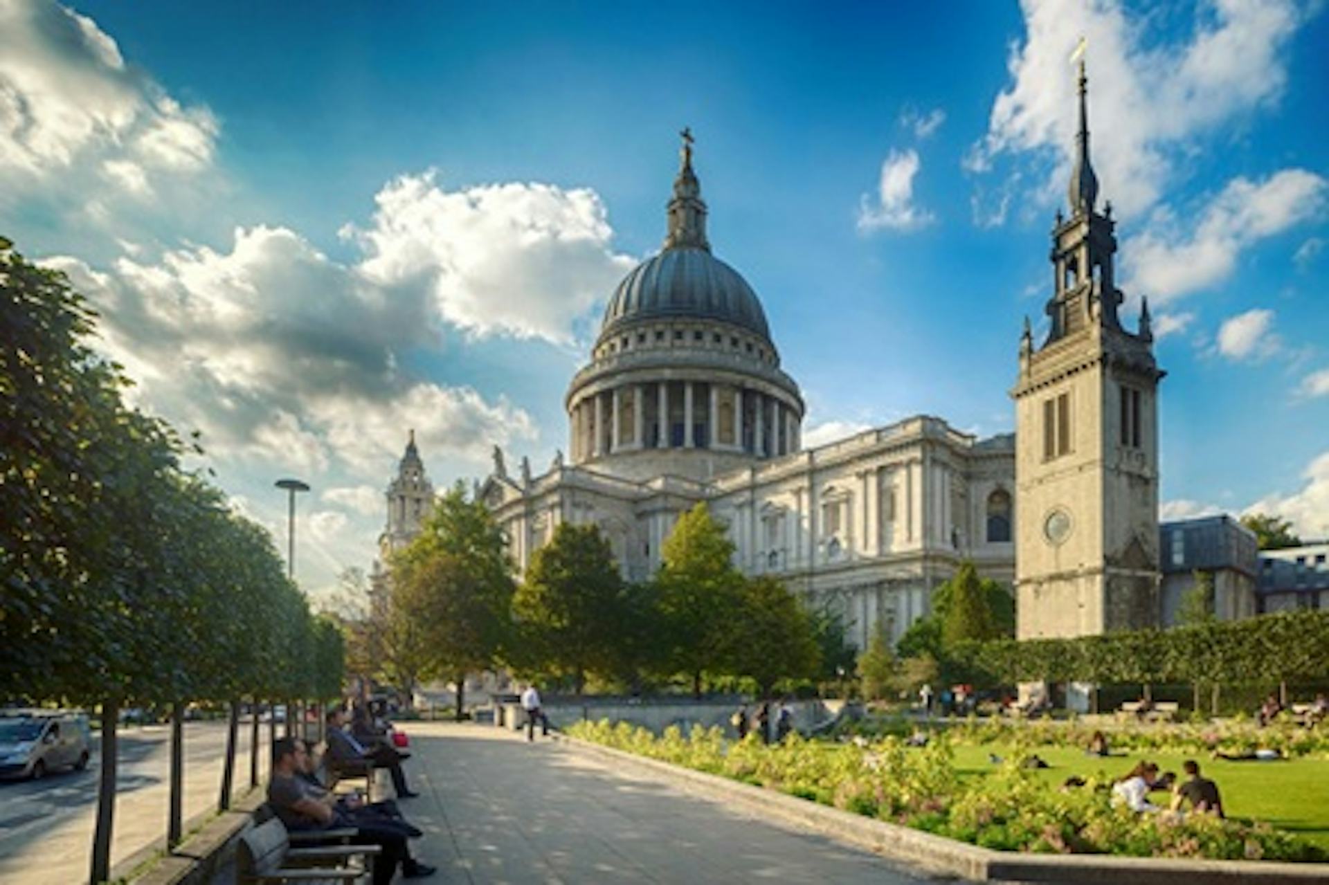 Visit to St Paul's Cathedral with Seafood Platter and Prosecco at Fish Market for Two