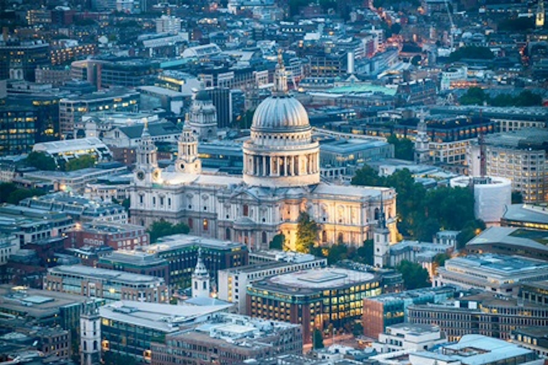 Visit to St Pauls Cathedral and Champagne Afternoon Tea at Fortnum & Mason, Royal Exchange for Two 1
