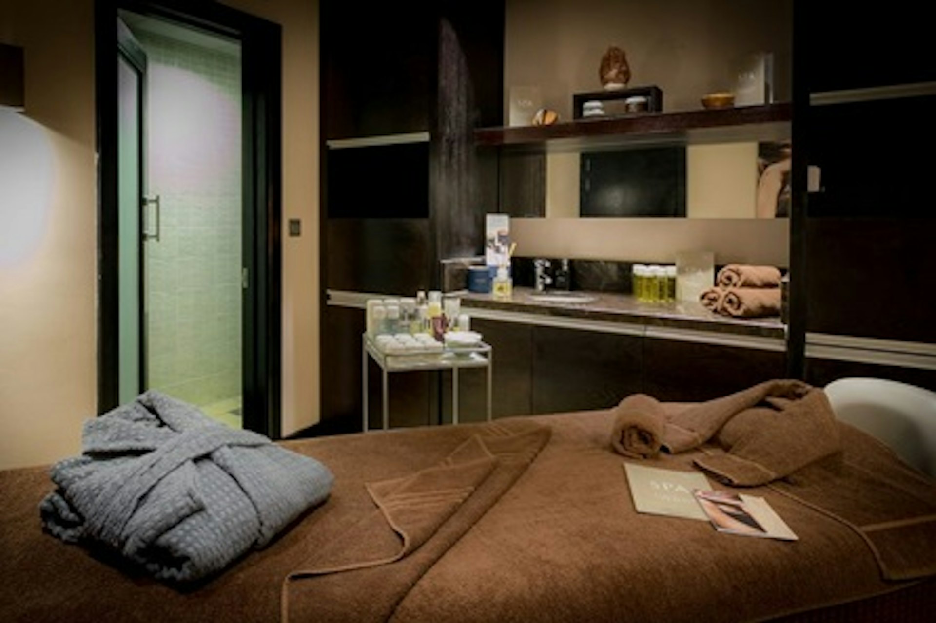Weekday Serenity Spa Day with Treatment, Lunch and Fizz for Two at the 4* Q Hotels Collection 3
