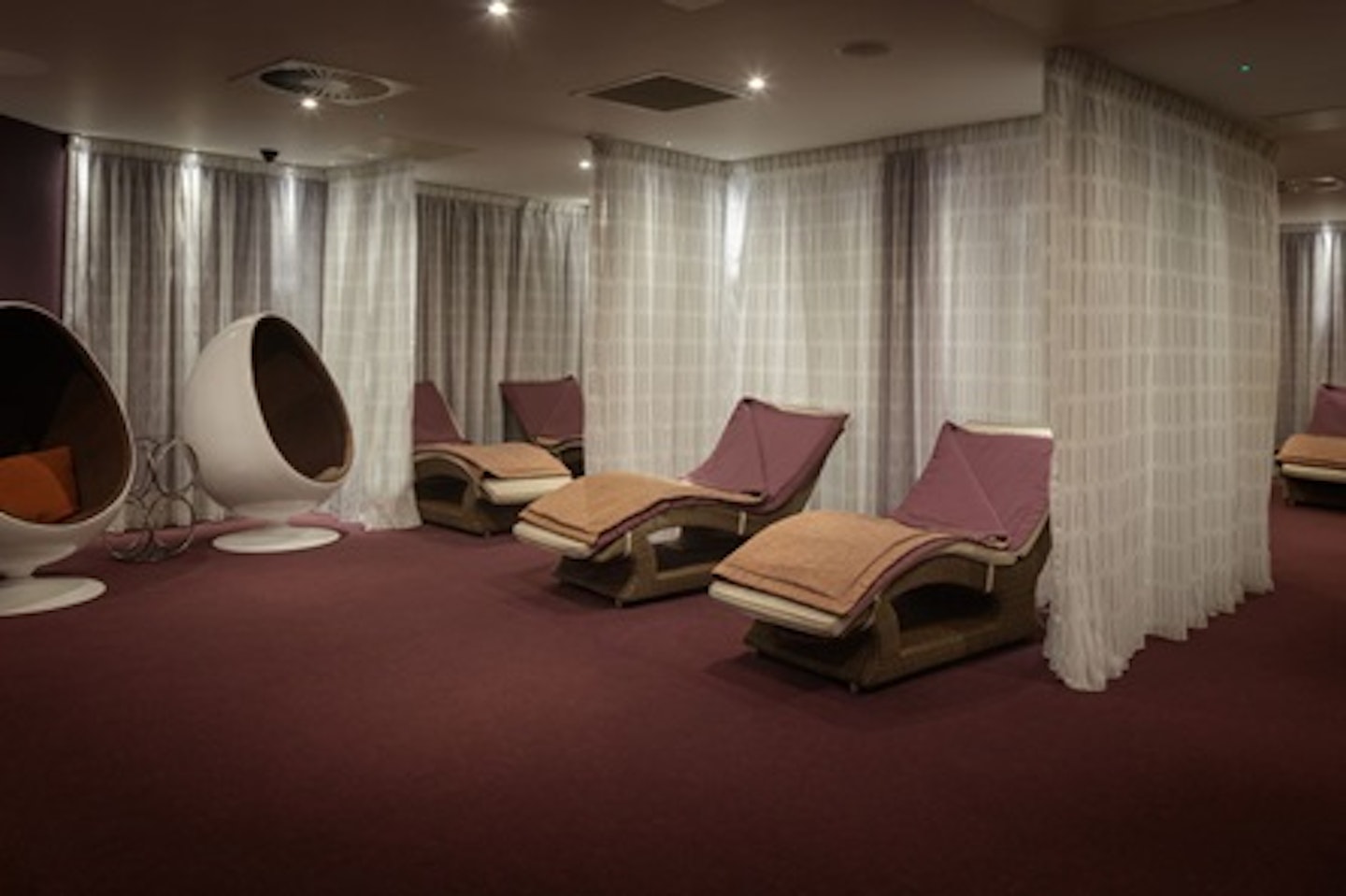 Weekend Serenity Spa Day with Treatment, Lunch and Fizz at the 4* Glasgow Westerwood Hotel 3