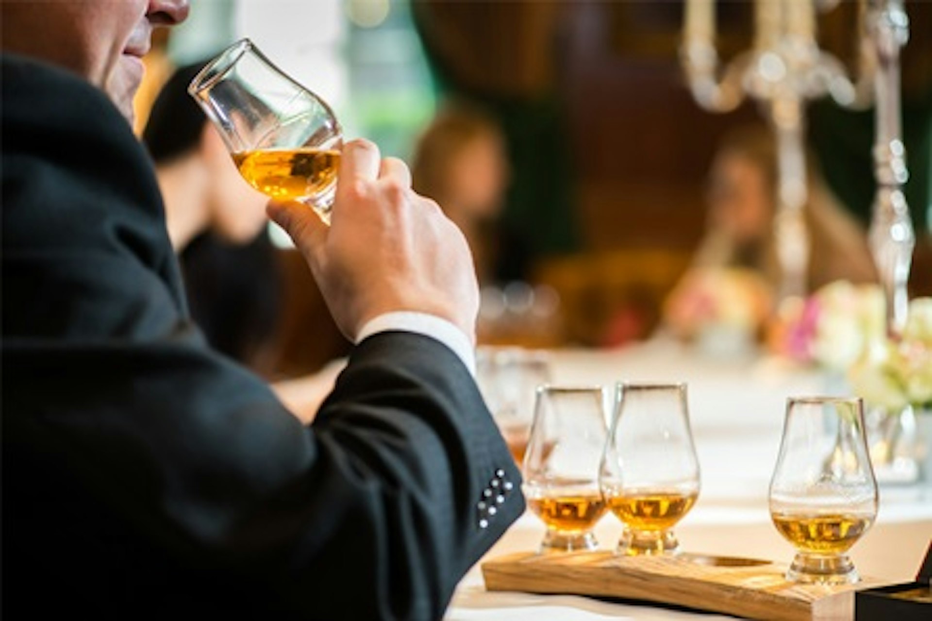 Whisky Tasting with Sharing Dishes for Two at the 5* Rubens at the Palace Hotel, London 1